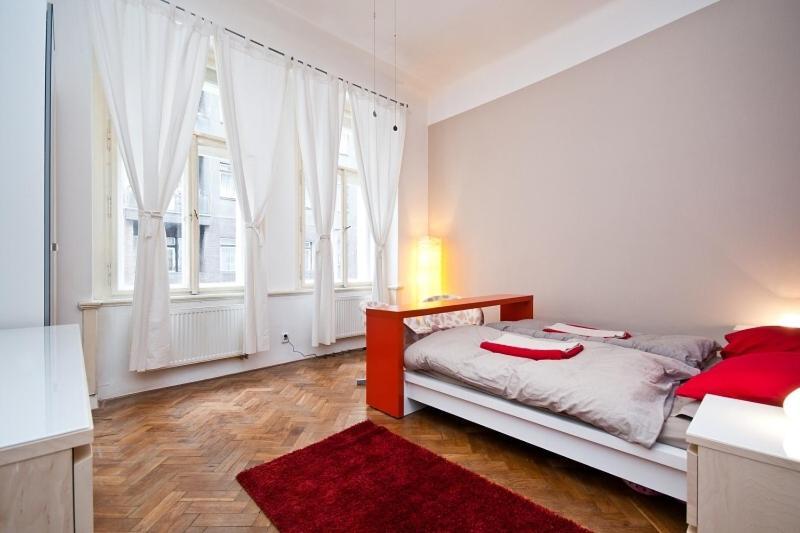 Metropolitan Studios Prag Oda fotoğraf